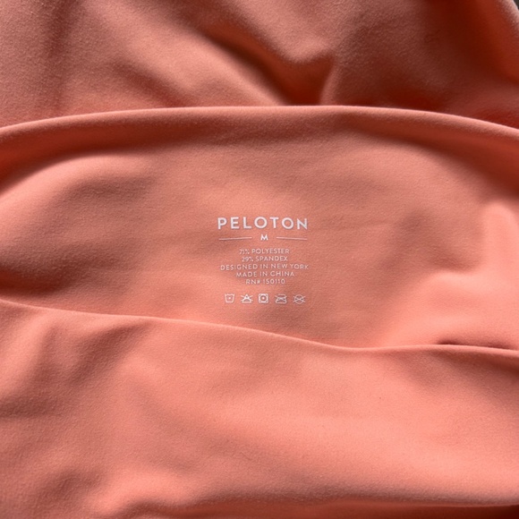 Peloton Peach Leggings Size Medium - Picture 3 of 3